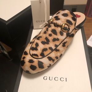 🥰Gorgeous slide in women's shoes 💓💕